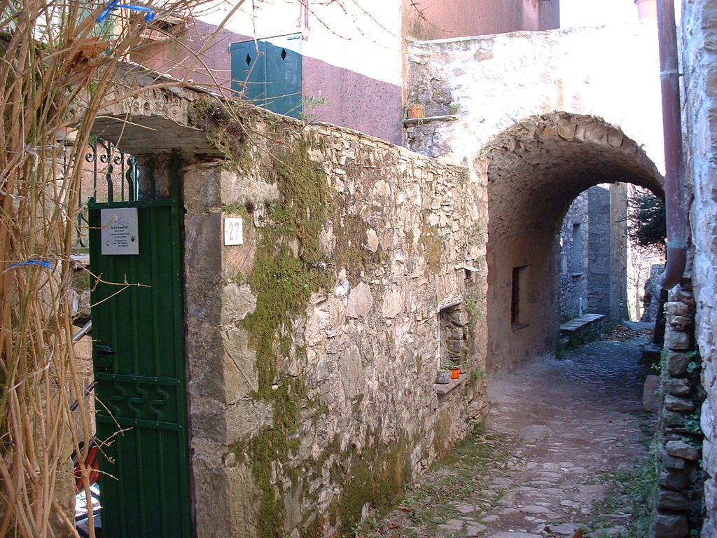 Medieval Village B&B Ne Exterior photo